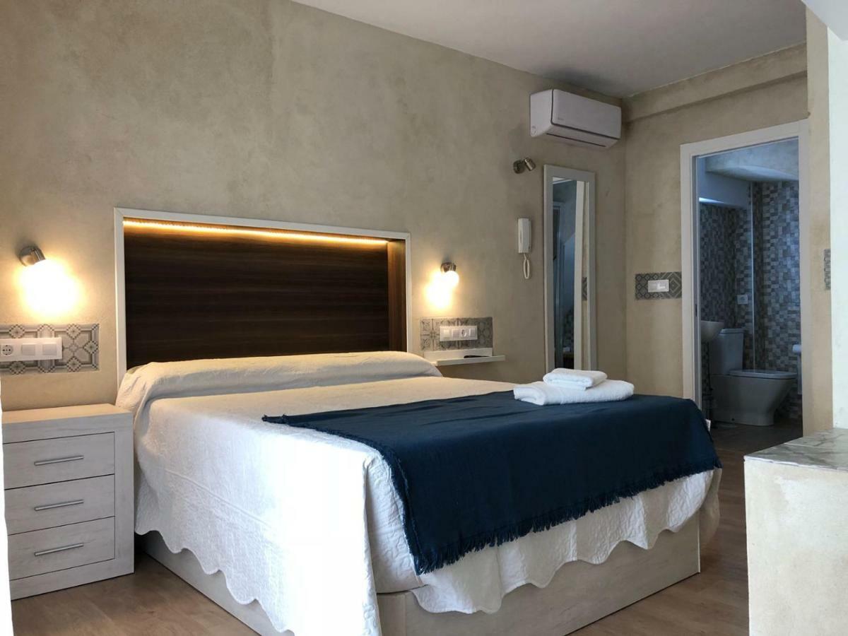 La Isla De Mirabel Apartment Plasencia Exterior photo